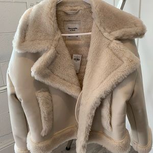 Oversized Vegan leather and Sherpa Jacket New with tags. Never worn